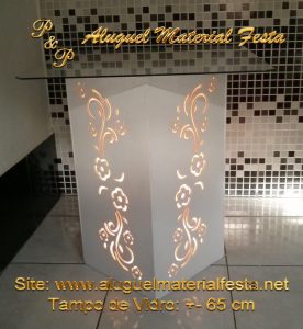 Aluguel Mesa Provençal Iluminada