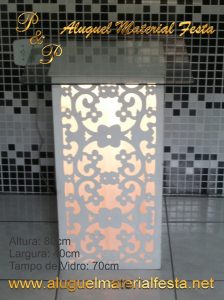 Aluguel Mesa Provençal Iluminada