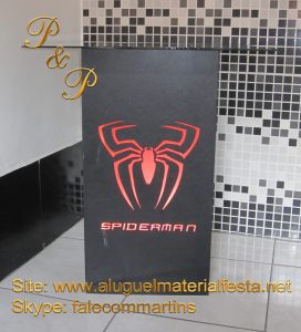 Aluguel Mesa Provençal Iluminada