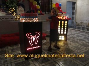 Aluguel Mesa Provençal Homem Aranha