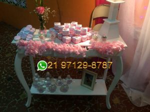 ALUGUEL CONSOLE DE TRÊS GAVETAS