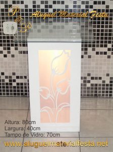 Aluguel Mesa Provençal Iluminada