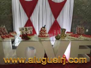 Aluguel Mesa Love Provençal