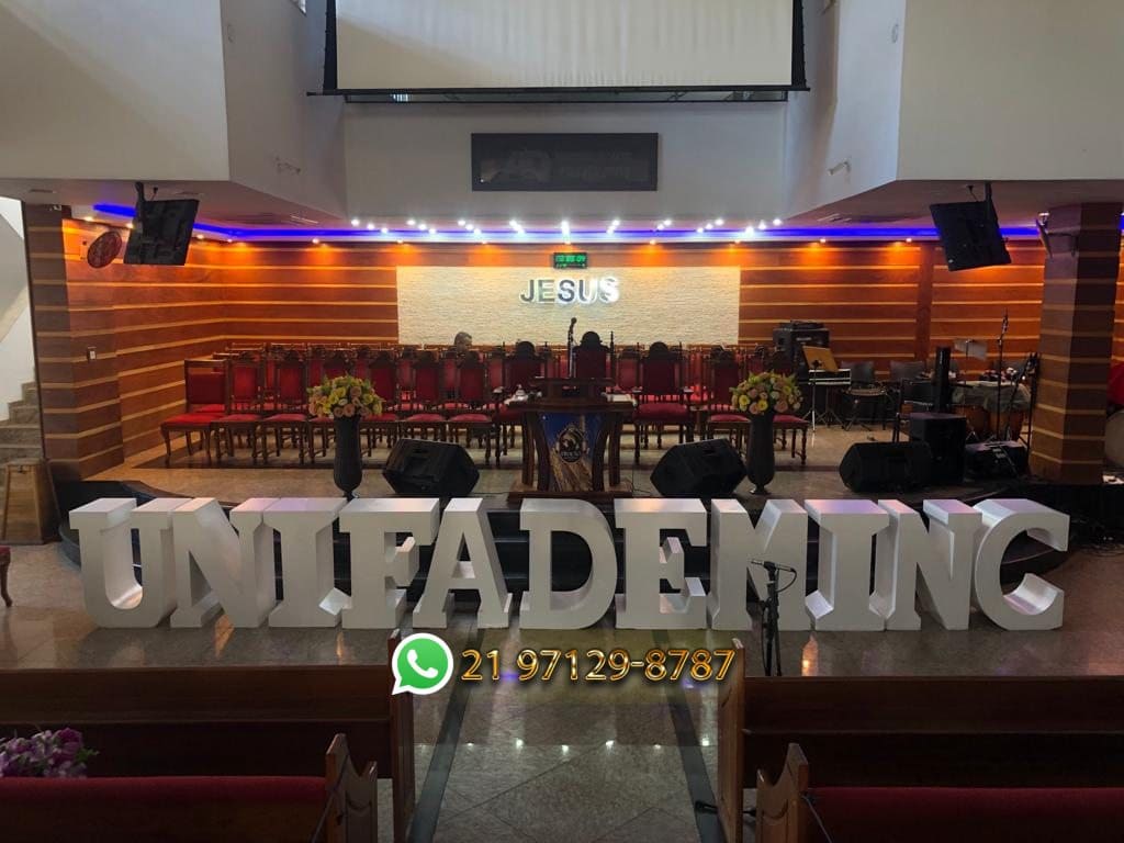 Aluguel Letras Gigantes